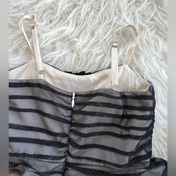 TBF Girl Adjusted Strips Dress Black And Cream Size 110/56 Y2K - Picture 5 of 11